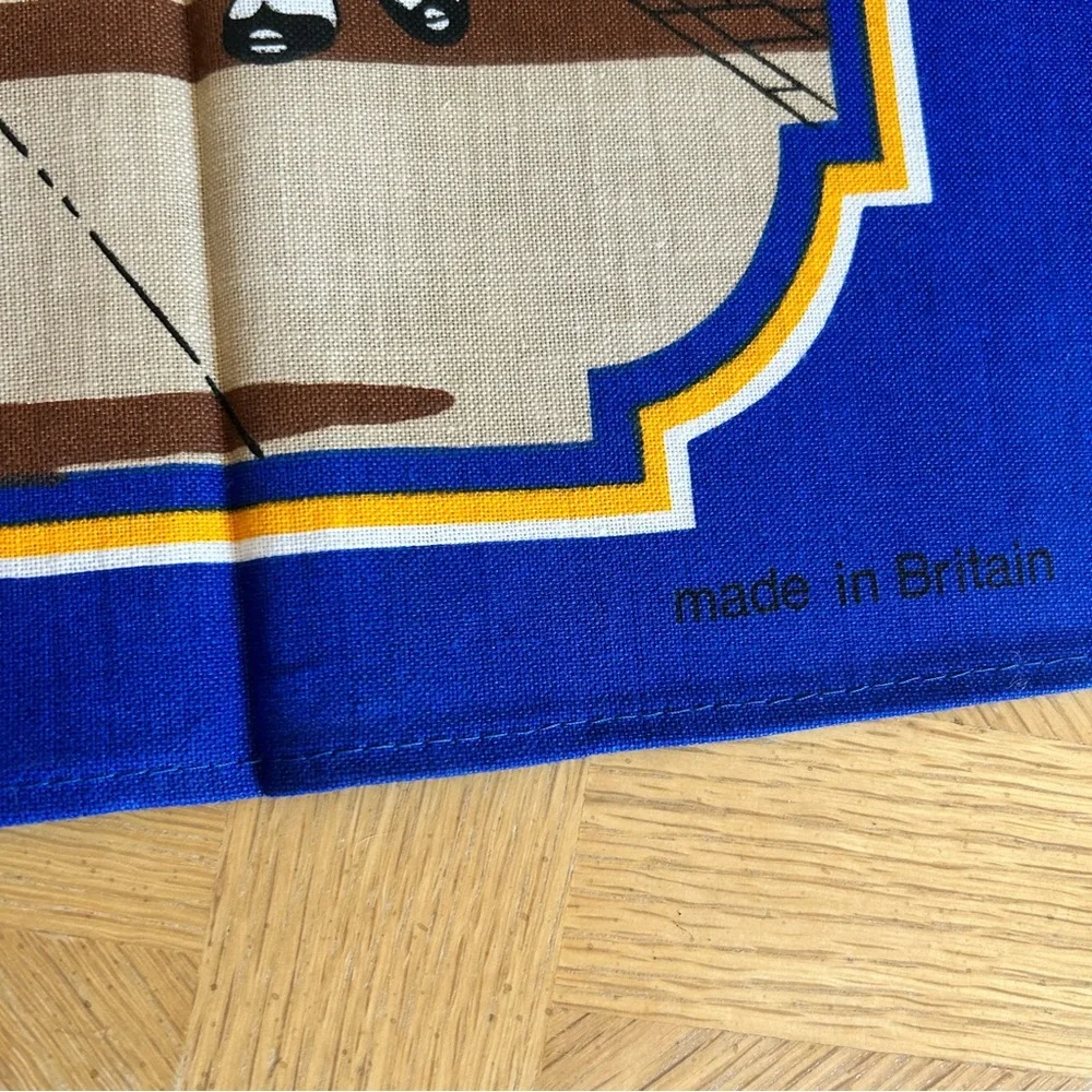 Vintage Scottish Tea Towel‎ With March of the Pipes and Drums Linen